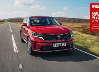 Nowa Kia Sorento zdobywa tytuł „Samochodu Roku 2021” w kategorii „Duże SUV-y” w plebiscycie magazynu What Car?
