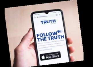 MANAGER w skrócie – Prywatna sieć Trumpa